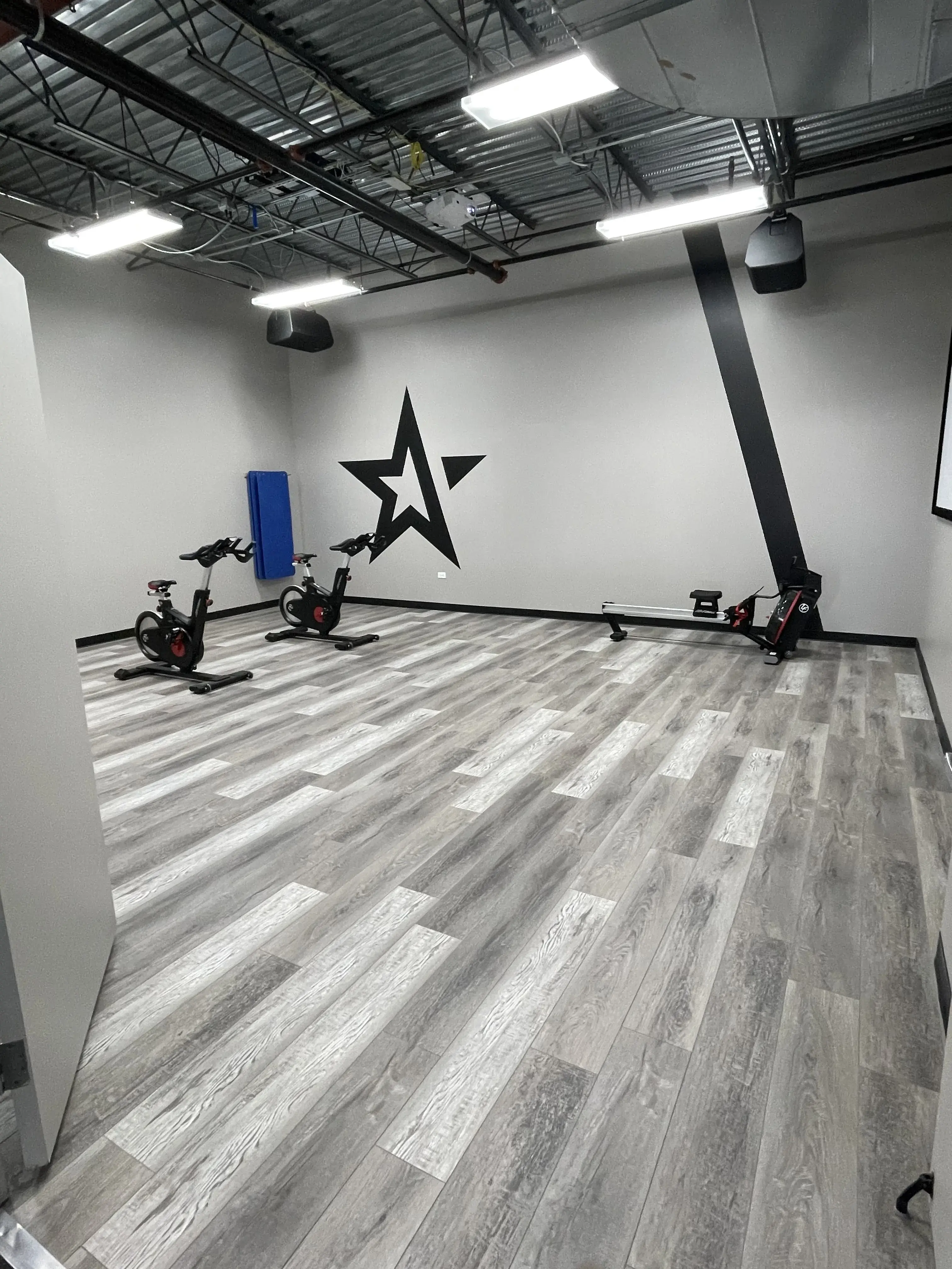 515 Fitness - Image 9 of 20