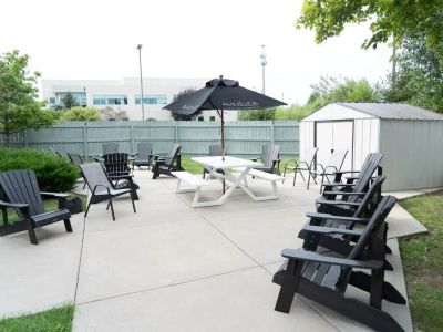 Avenues Recovery Center at Indianapolis - Image 2 of 10