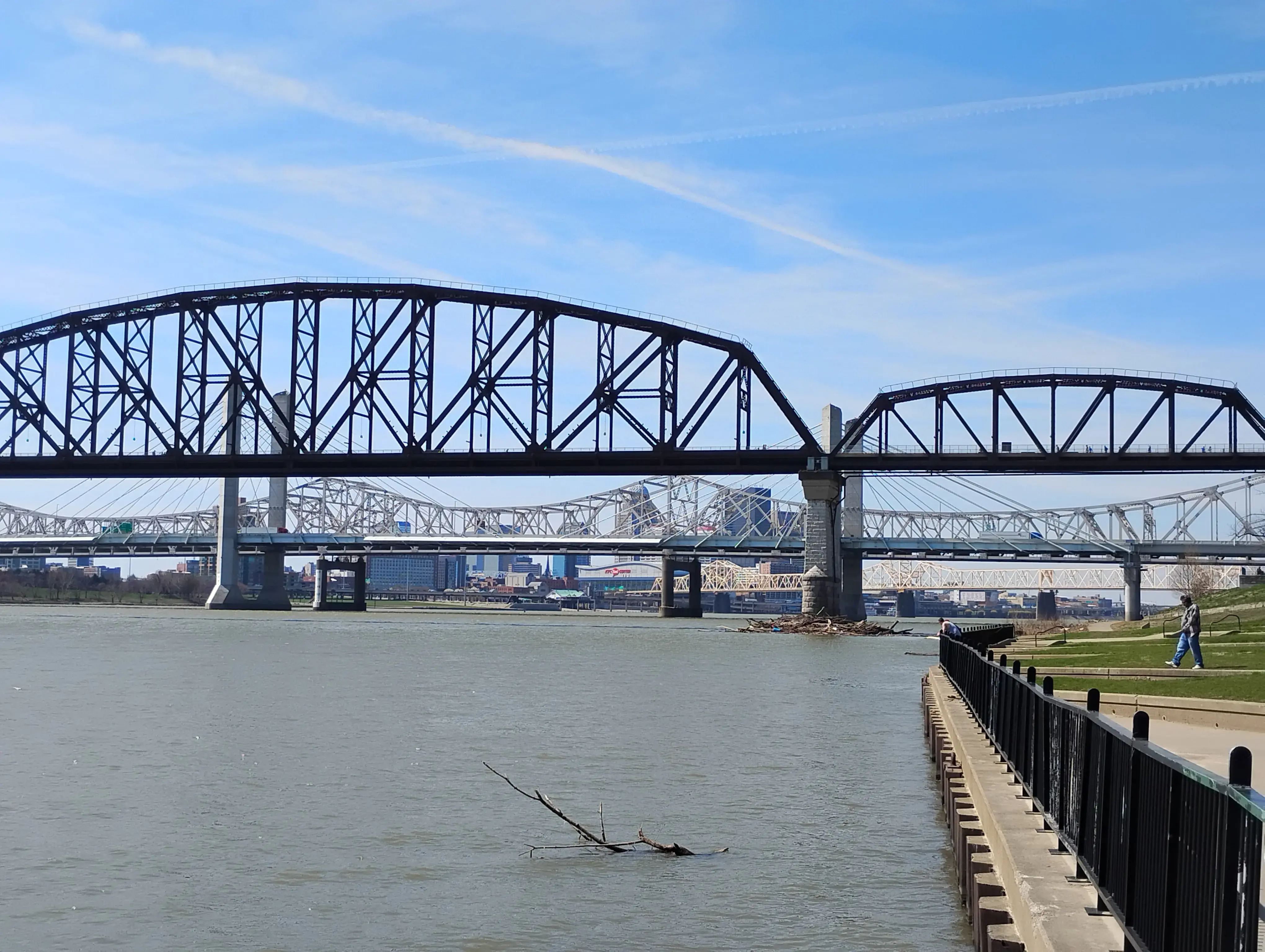 Avenues Recovery Center at Louisville - Image 6 of 20