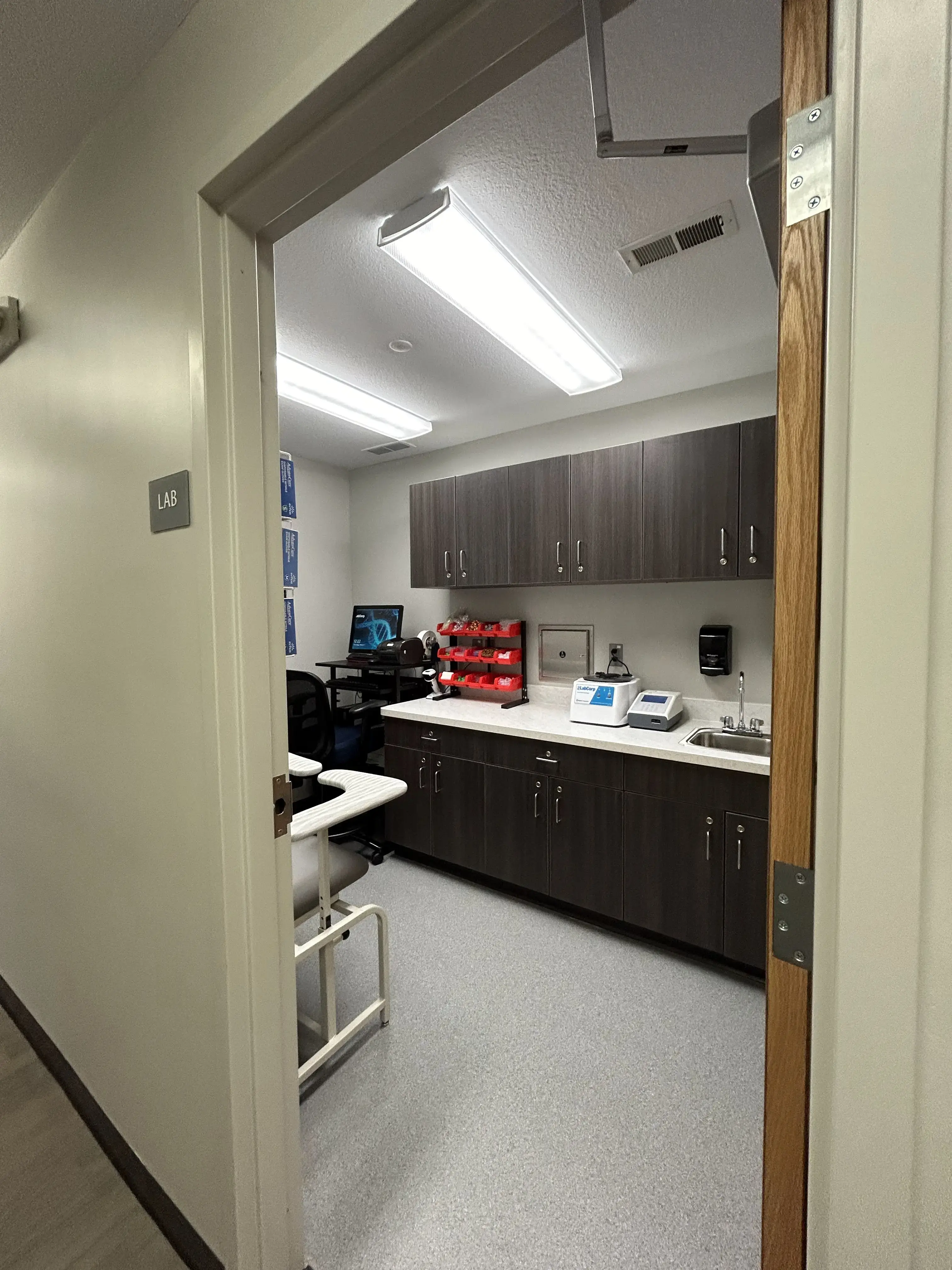 Bowen Center - Angola - Image 6 of 9