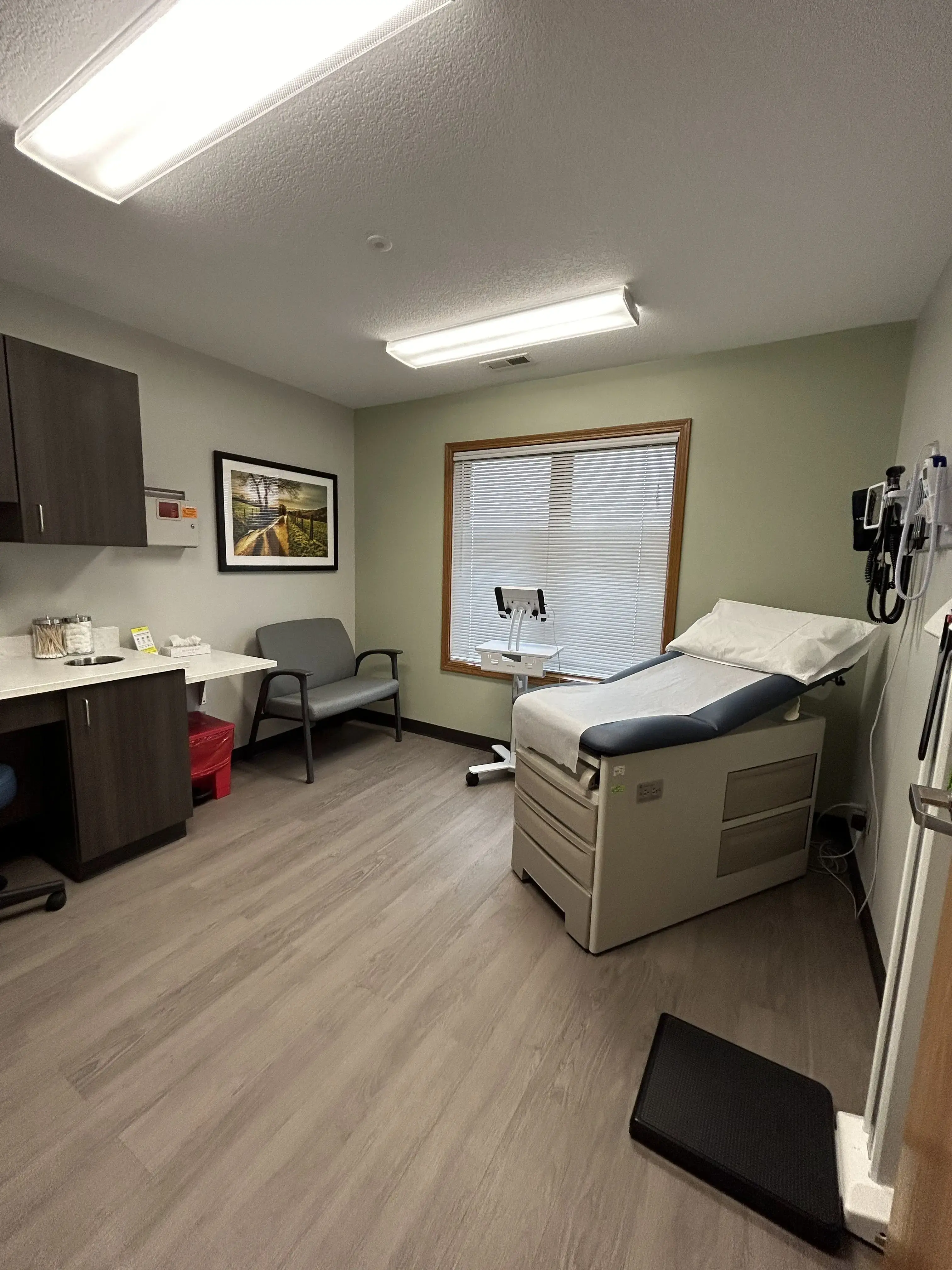 Bowen Center - Angola - Image 7 of 9