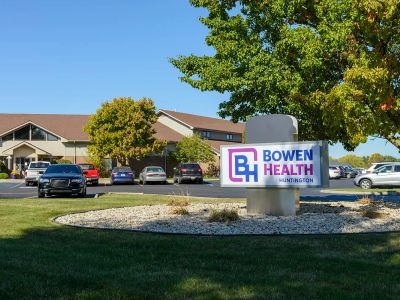 Bowen Center - Huntington - Image 1 of 6