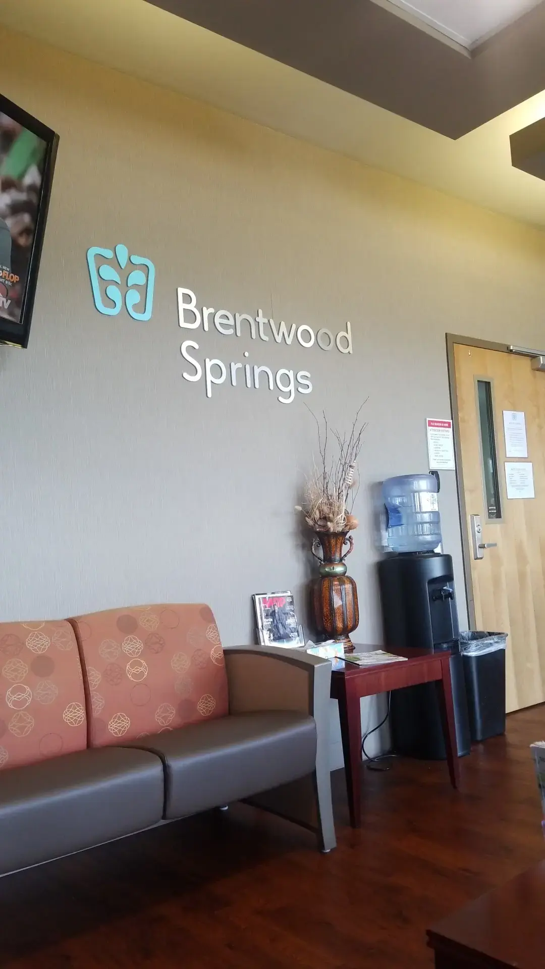 Brentwood Springs - Image 14 of 20