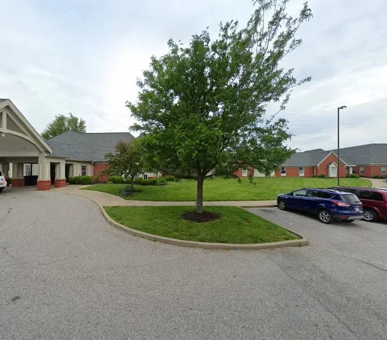 Charlestown Place at New Albany - Image 13 of 13