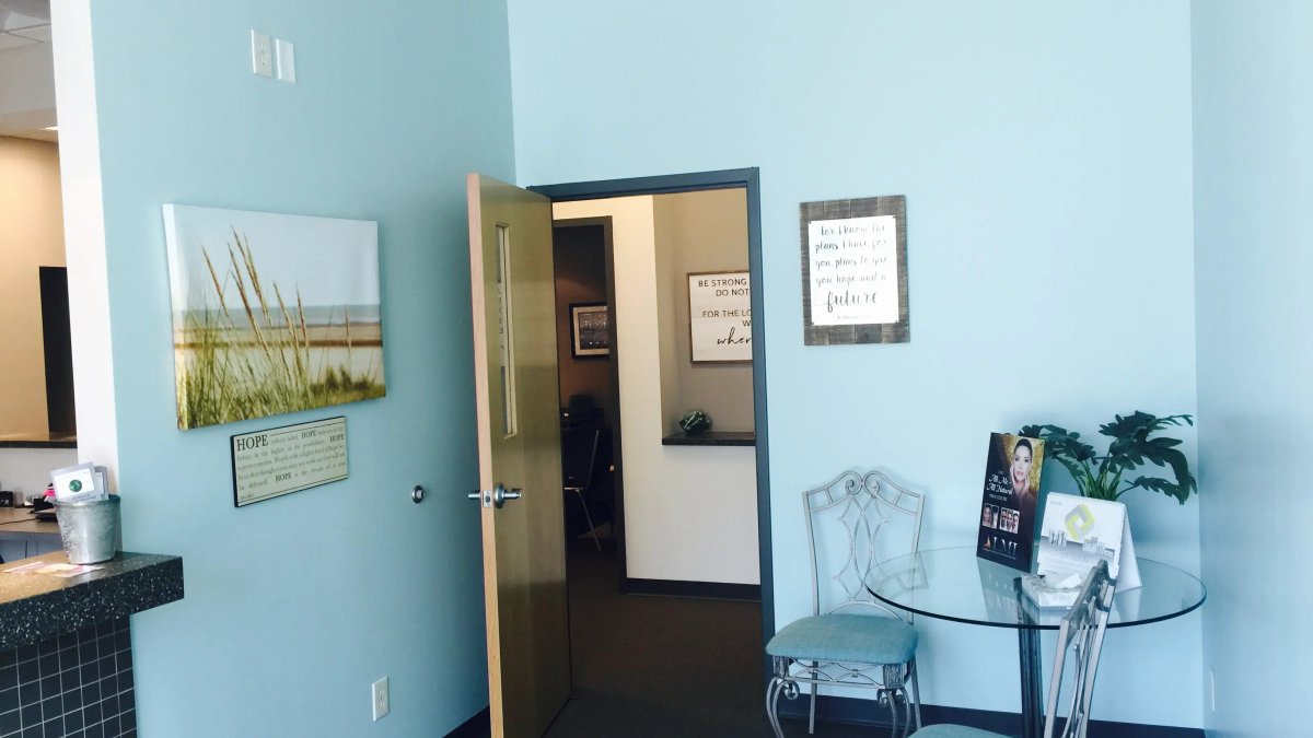 Emerald Neuro-Recover | Drug Rehabs Carmel, Indiana - Image 2 of 20