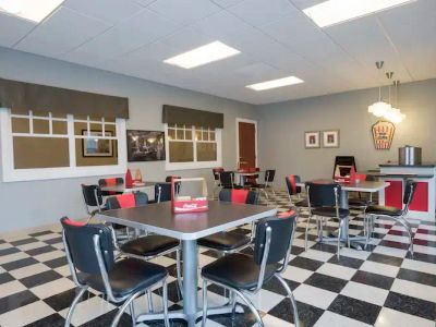 Grey Stone Health & Rehabilitation Center - Image 2 of 20