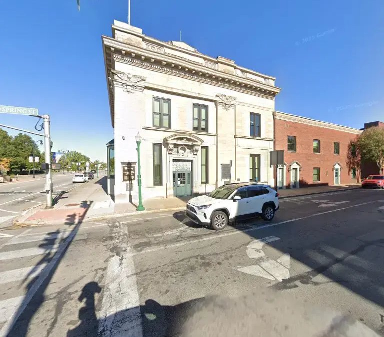 LifeSpring Health Systems - Jeffersonville - Image 1 of 2