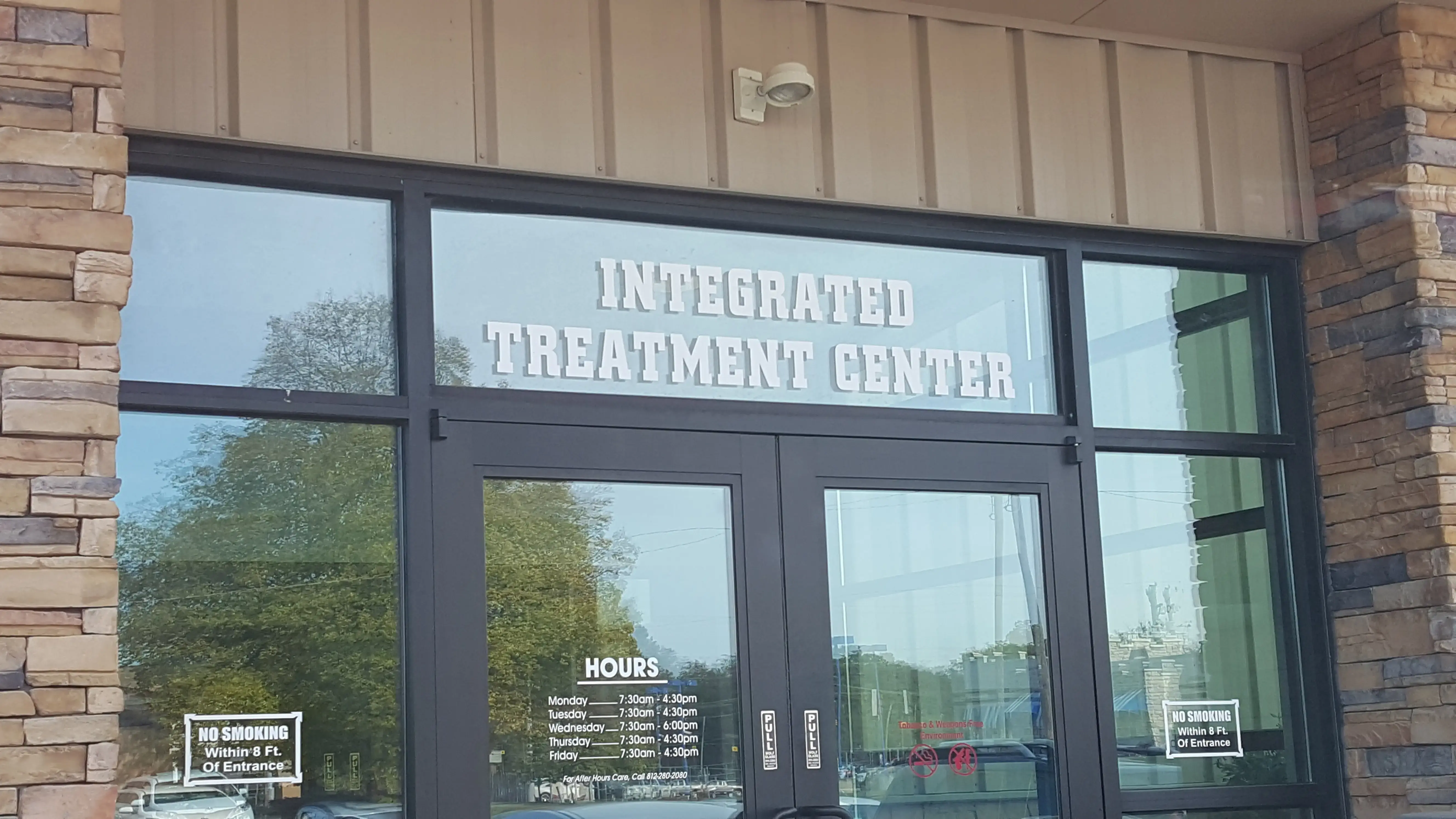 LifeSpring Health Systems - Jeffersonville - Image 1 of 5