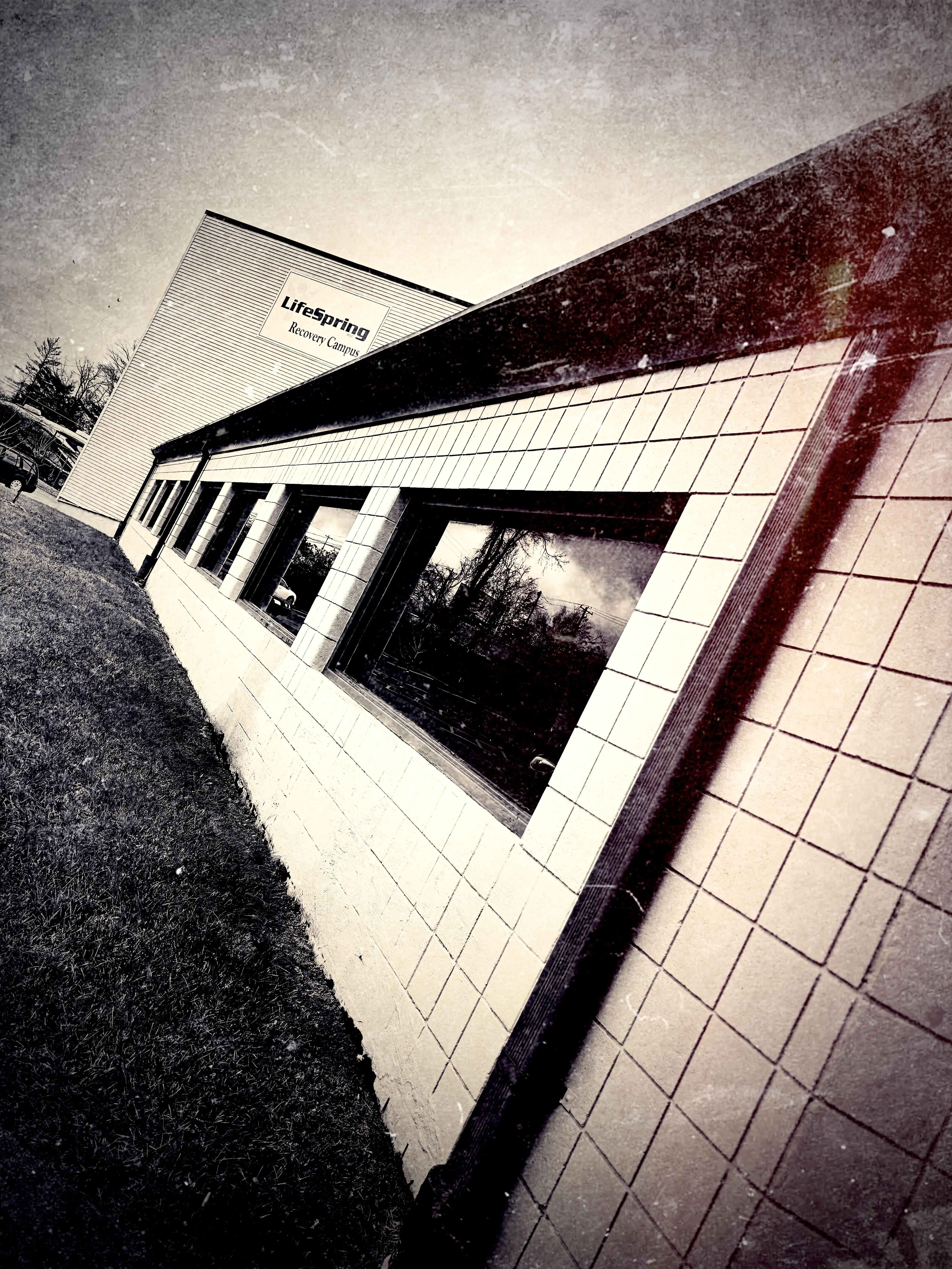 LifeSpring Health Systems - Turning Point Center - Image 1 of 5