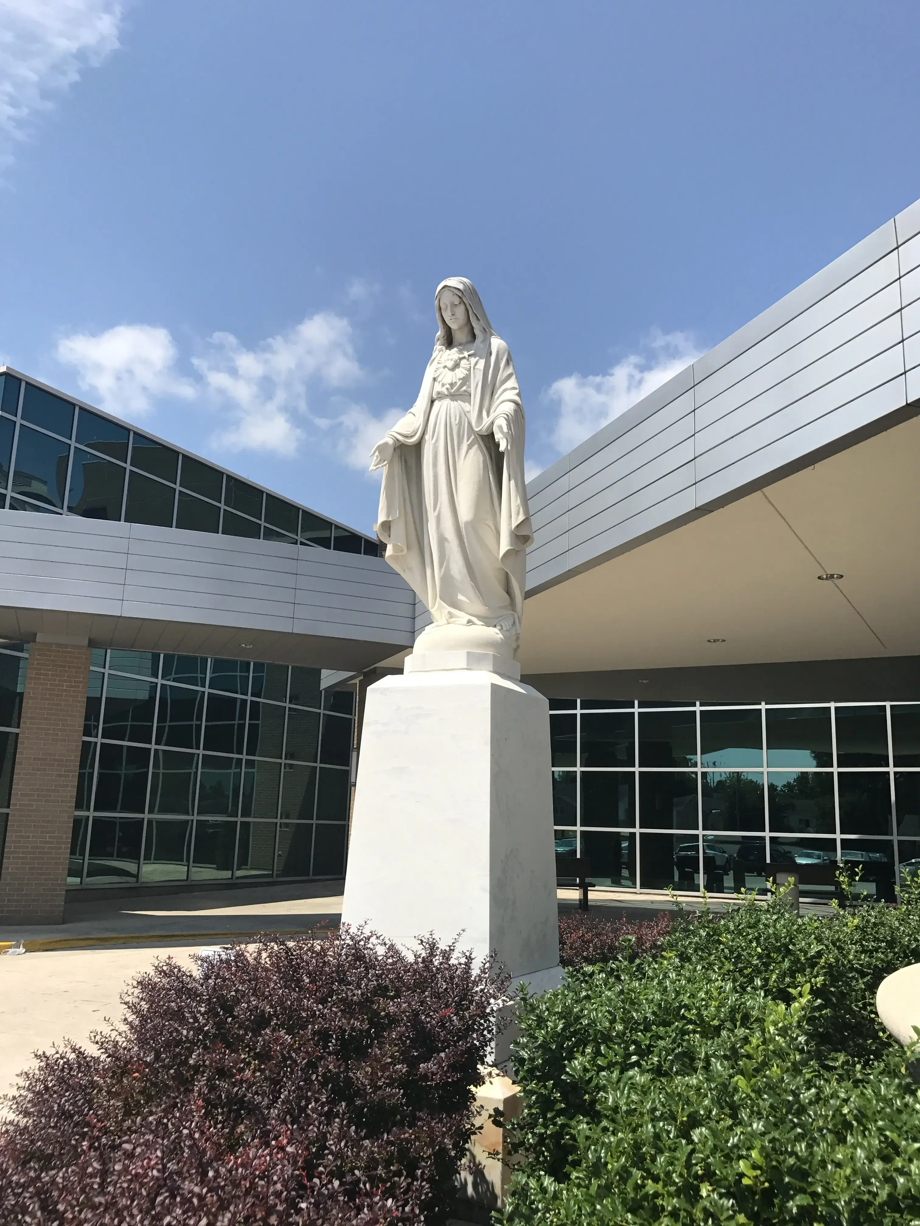 Memorial Hospital - Behavioral Health - Image 11 of 20