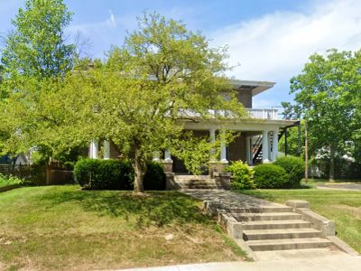 Monarch Recovery - Image 1 of 20