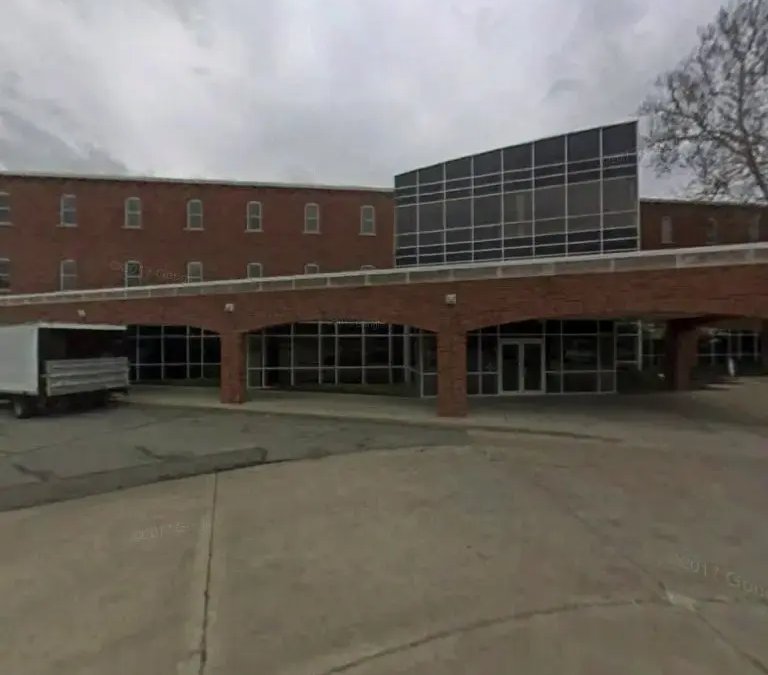 Oaklawn Psychiatric Center - East Madison Street - Image 18 of 18