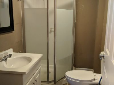 Oxford House - Indy - Image 1 of 3