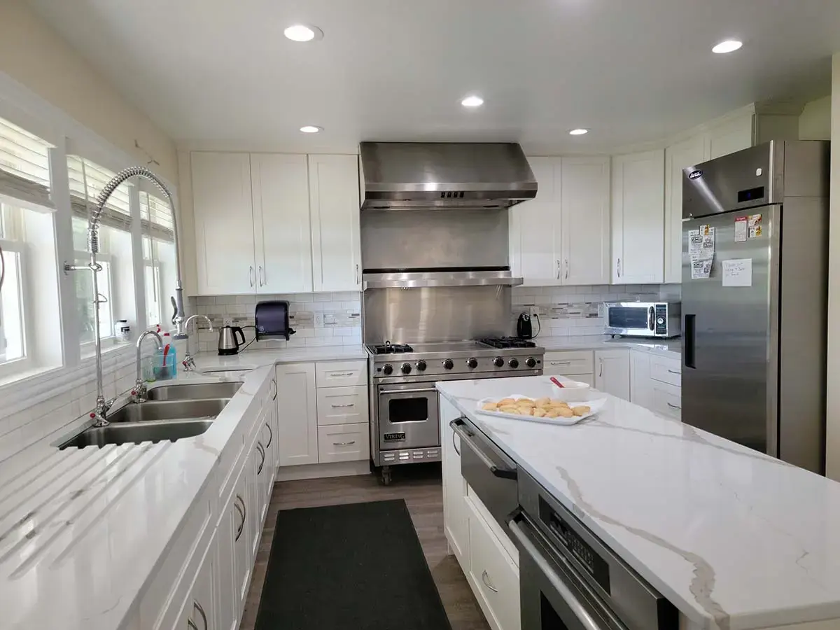 Parkdale Center - Image 4 of 20