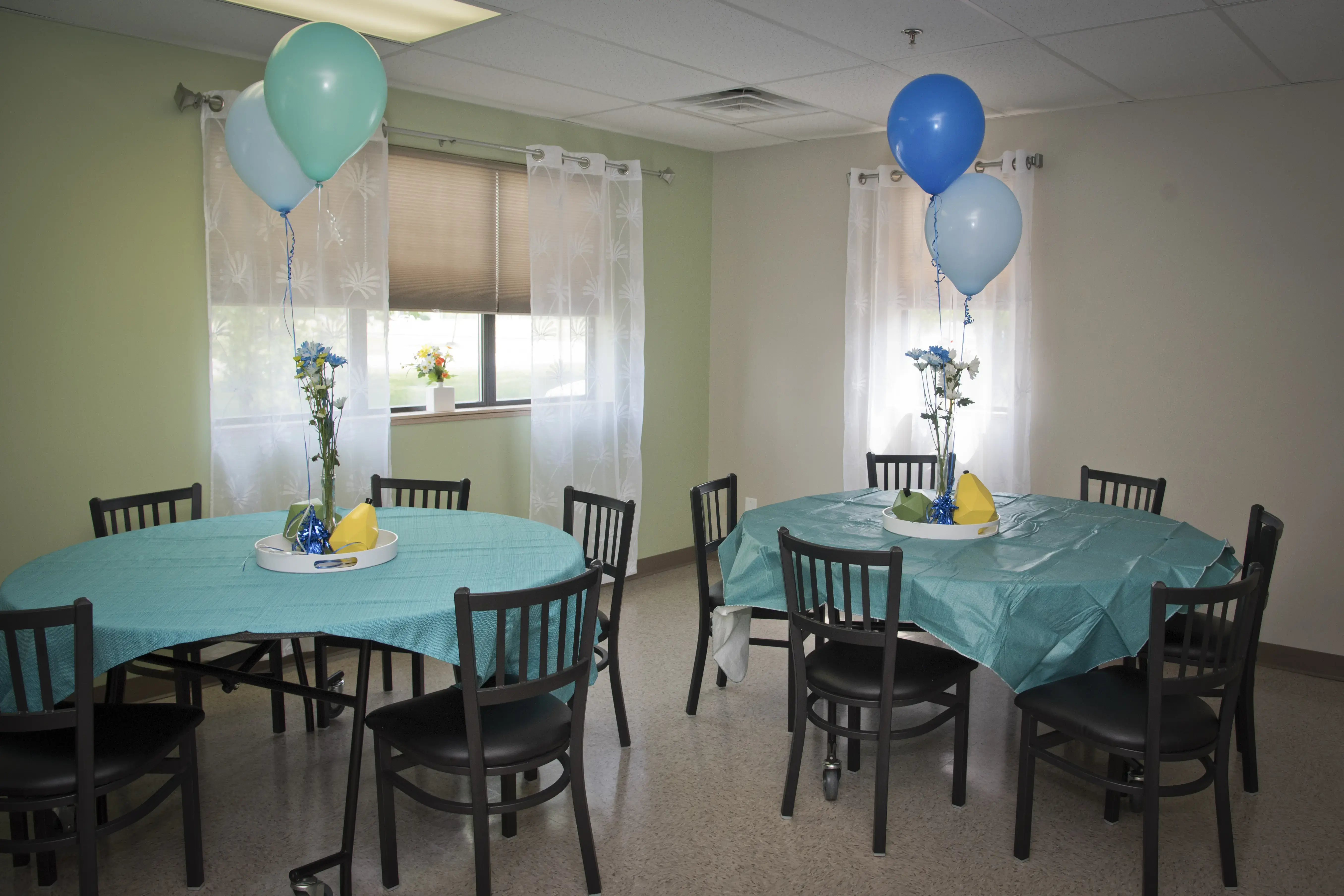 Pinnacle Treatment Centers - Recovery Works Merrillville - Image 4 of 20