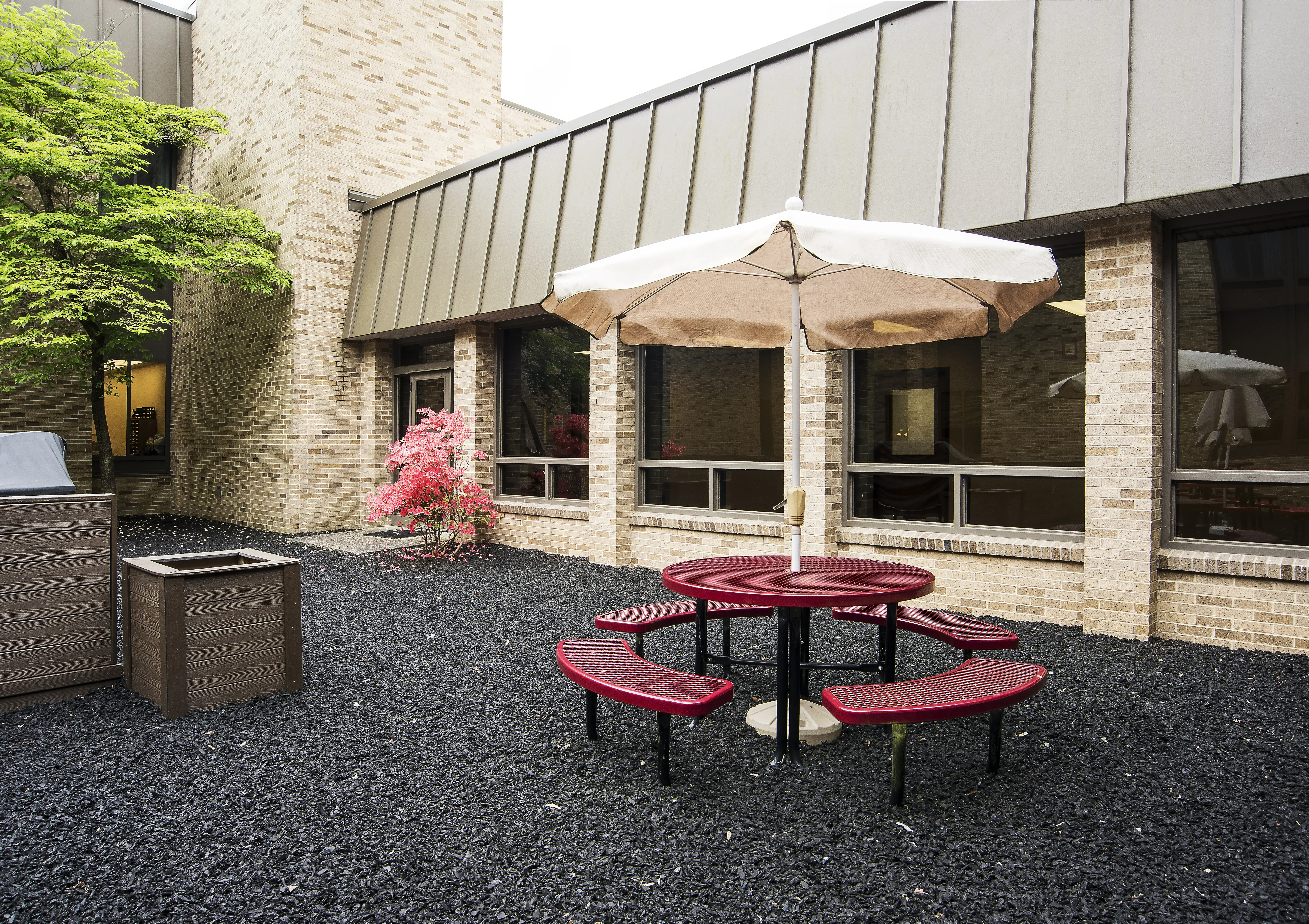 River Bend Hospital - Image 4 of 11