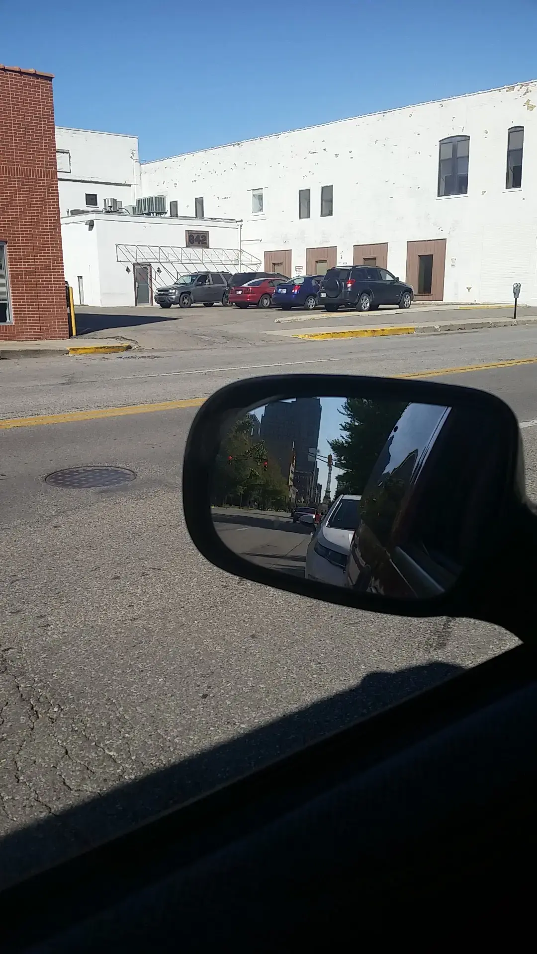 Sandra Eskenazi Mental Health Center - Image 5 of 6