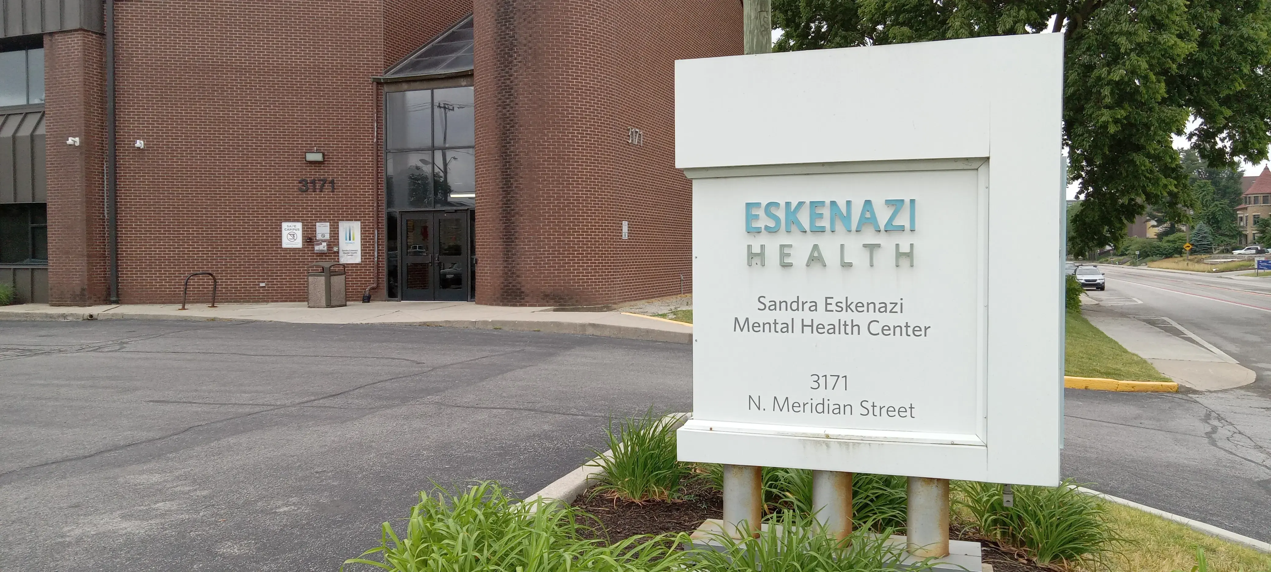 Sandra Eskenazi Mental Health Center - Image 2 of 4