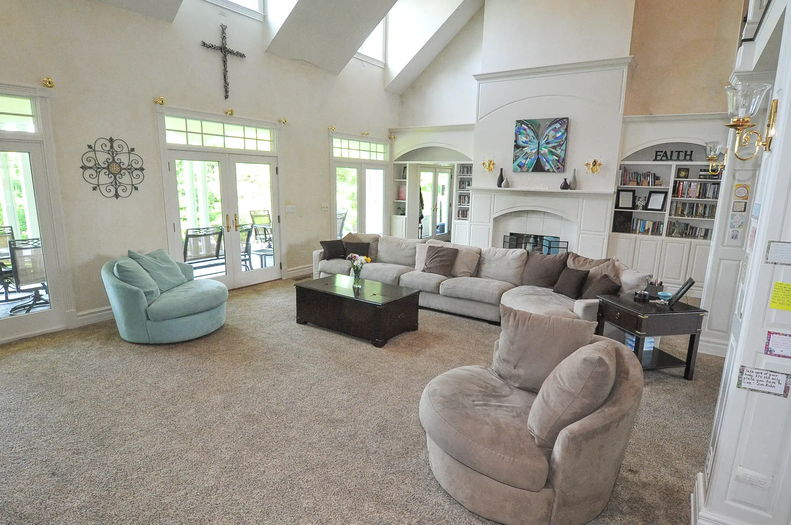 Selah House - Image 17 of 20