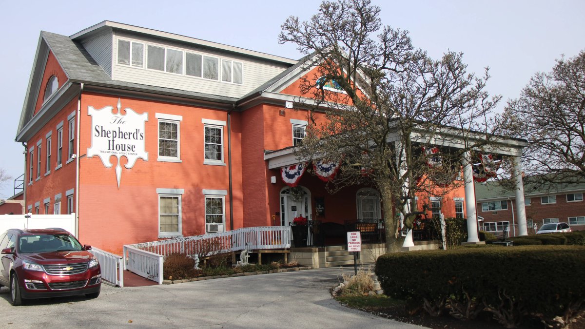 Shepherd's House - Image 1 of 4