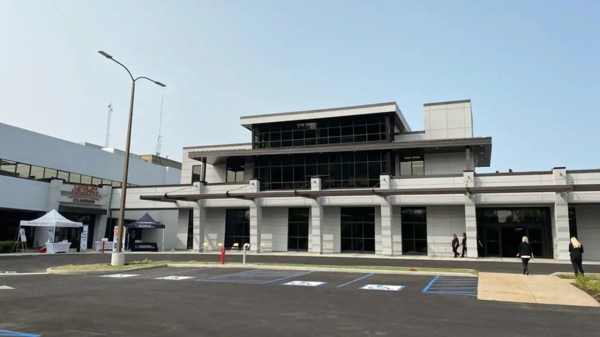 Valley Professionals Community - Health Center - Image 1 of 6