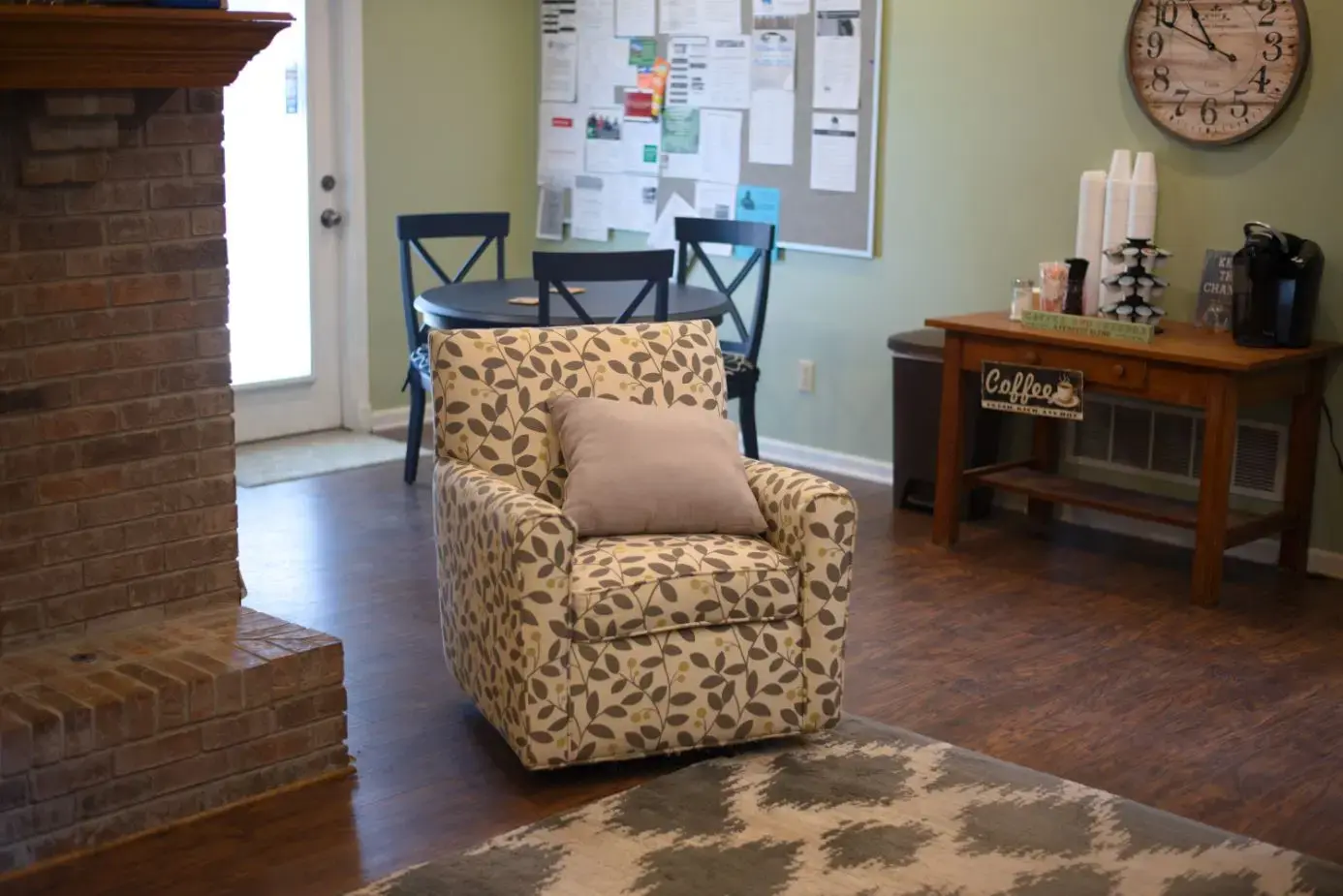 Willow Center - Image 15 of 20