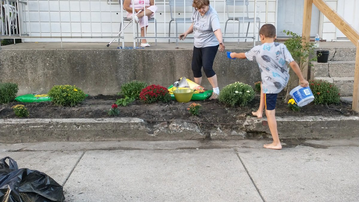 Womens Bureau Transitions - Image 2 of 12