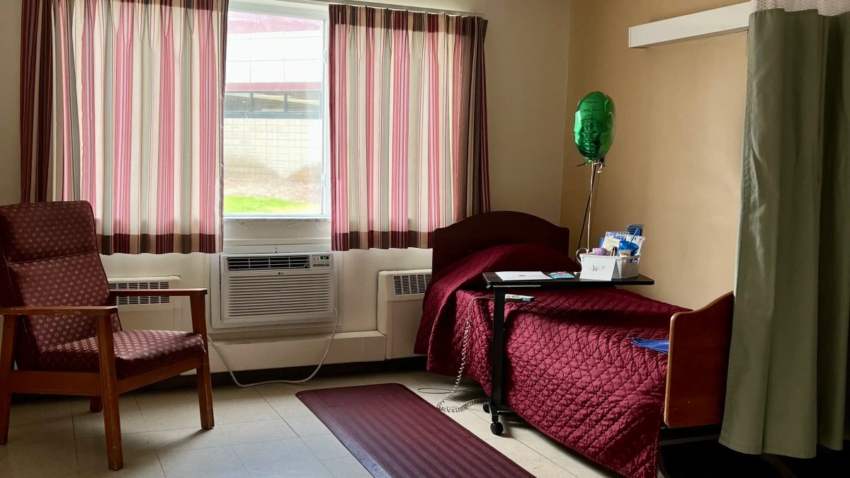 Woodland Manor Nursing and Rehabilitation - Image 2 of 14